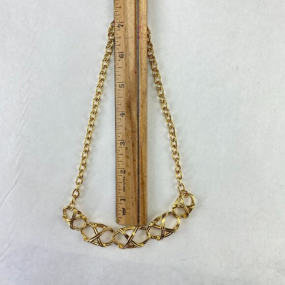 Vintage Avon 1992 Bamboo Trellis Gold Tone Chain Choker Necklace With Box - Picture 7 of 9